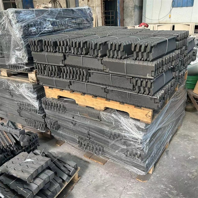 鱗片式爐排配件